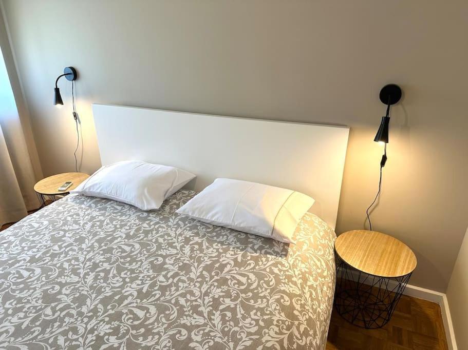 Renovado Com Ac, 2 Wc Completos, Terraco E Garagem Apartment Порто Екстериор снимка